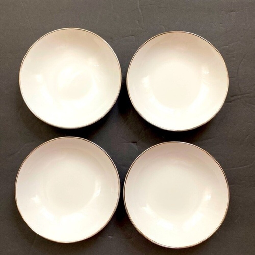 Mikasa Regal Fine China Coupe Cereal Bowl #5536 White Platinum Trim 5.5" Set 4